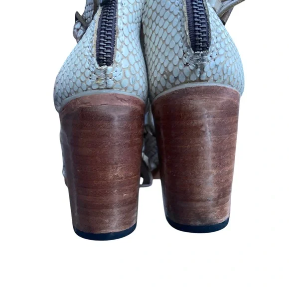 FreeBird Rare Claw White Python Snake Heel Sandals size 8 - Picture 6 of 8